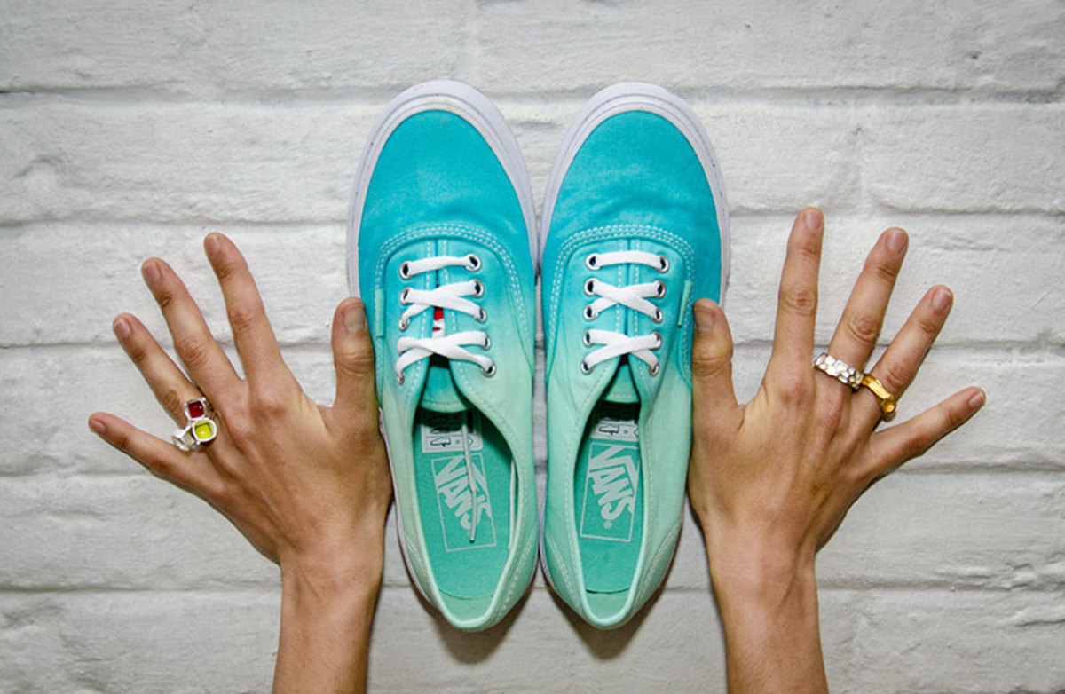 vans-authentic-joyas-tiny