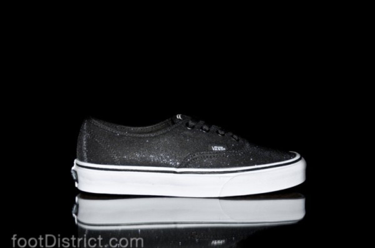 vans-authentic-vvoec2z-138_1
